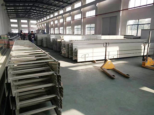 廠房設(shè)備2 廠房設(shè)備2